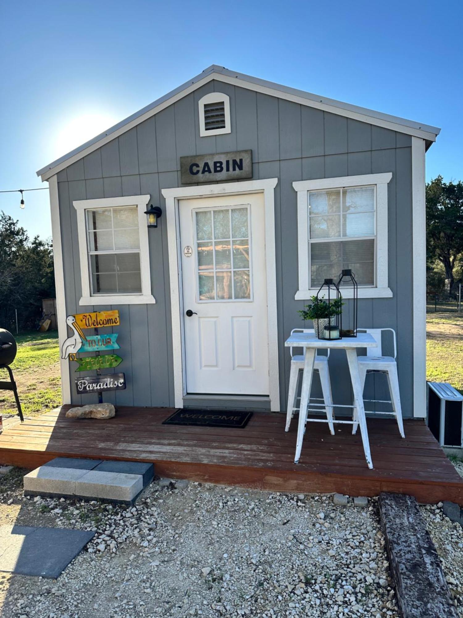 Tiny House - Our Little Piece Of Paradise Lakehills Экстерьер фото